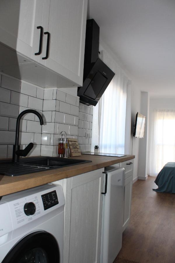 Brand New Studio With Terrace And Bbq Close To City Center Malaga Bagian luar foto